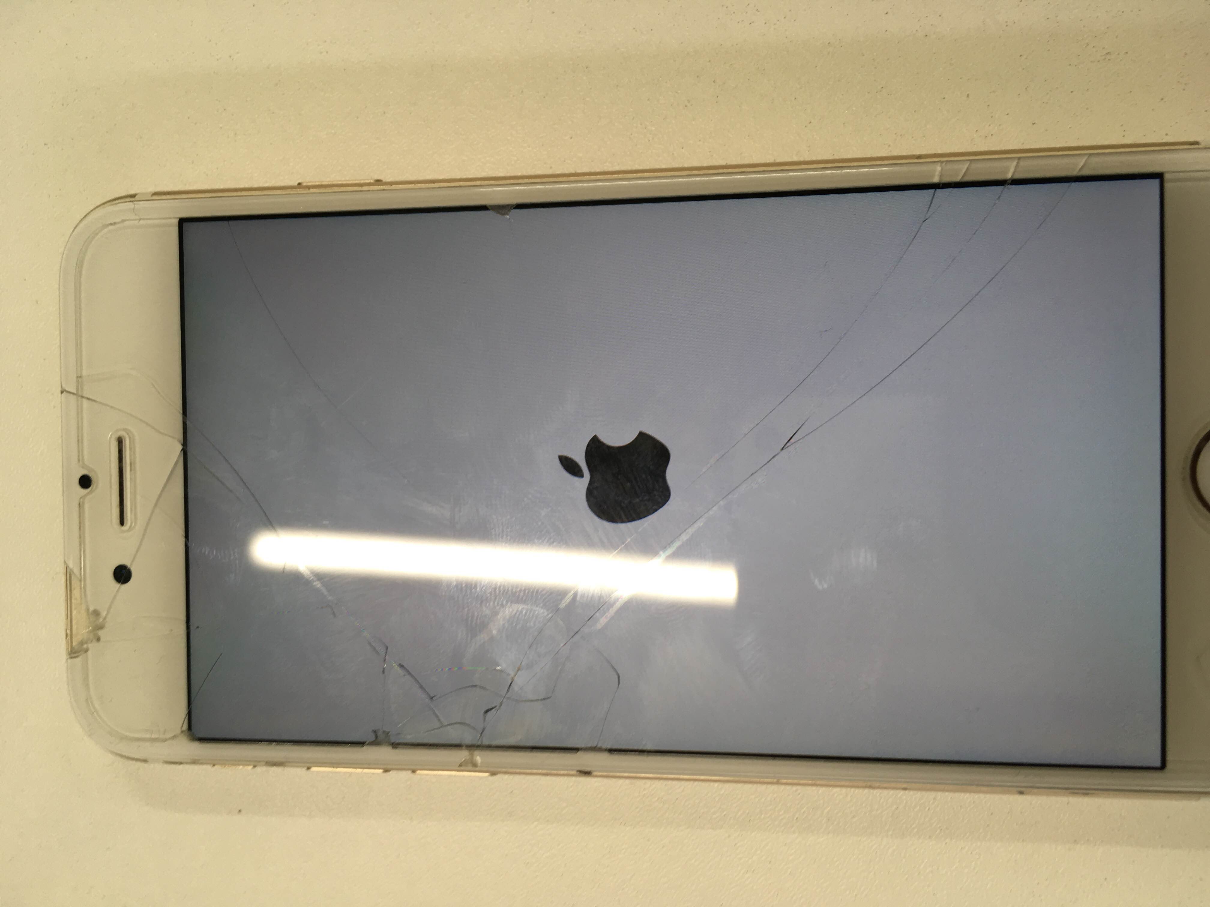 iPhoneガラス修理
