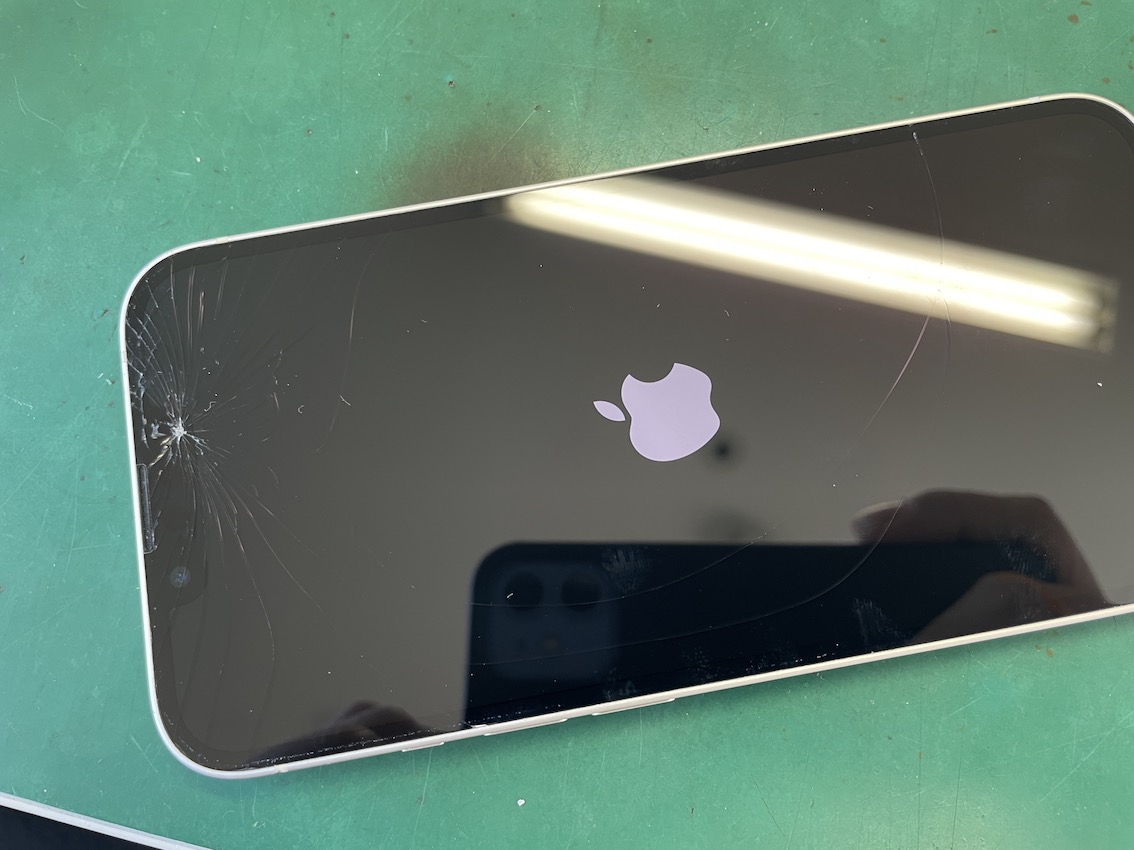 【iPhone 14 Pro画面割れ】買取しました｜武蔵小山からご来店ありがとうございました！