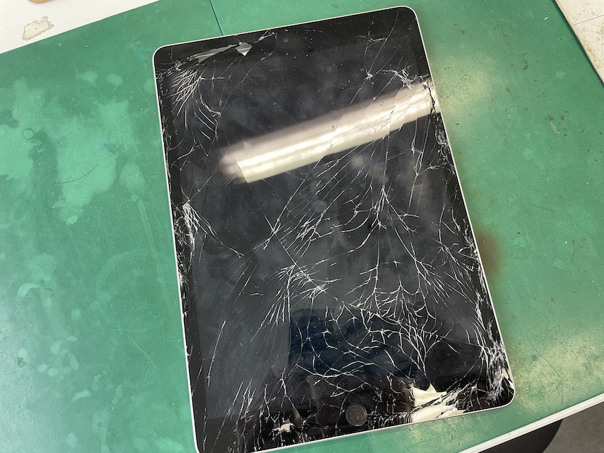 Iphone祐天寺でiPad修理なら成田也｜即日対応・データそのまま修理！