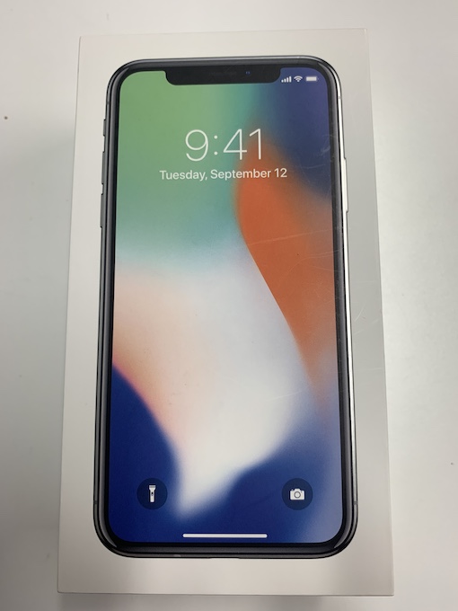 有機EL（OLED）が採用されたiPhoneX