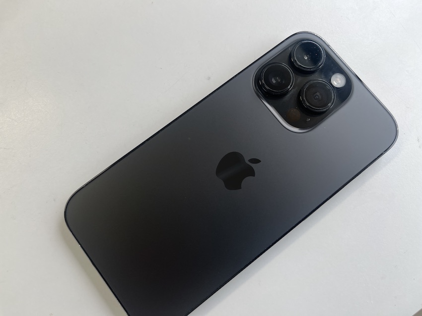 祐天寺からご来店！アウトカメラ不良のiPhone 14Proを高価買取｜成田也中目黒店