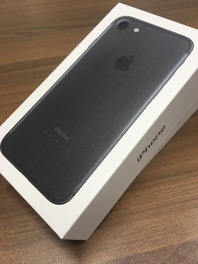 iPhone7新品のブラック
