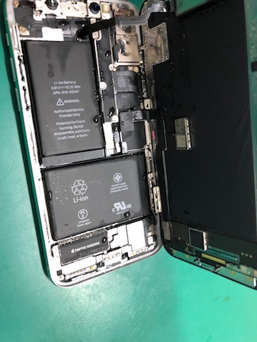 iPhoneX水没を当日スピード修理