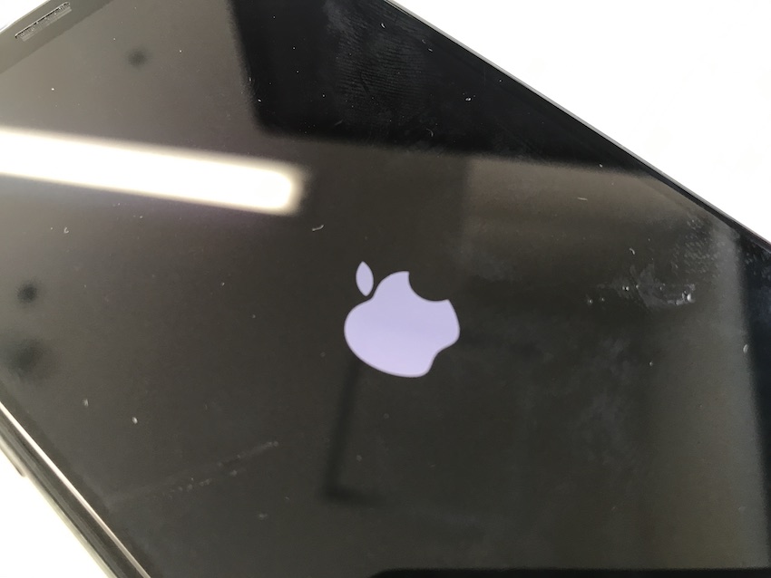 iPhoneXリンゴループ修理