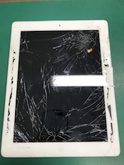 iPad２のガラス割れ修理