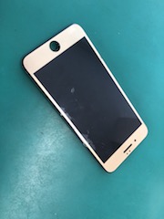 iPhone8Plusガラス割れ